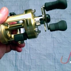 Shimano Calcutta B Round Baitcasting Reels 5 Shimano Calcutta B Round Baitcasting Reels -J&H Shop image 1442