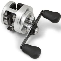 Shimano Calcutta D Baitcasting Reels 22 Shimano Calcutta D Baitcasting Reels -J&H Shop image 869