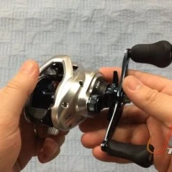 Shimano Tranx 300 And 400 Low Profile Baitcasting Reels 11 Shimano Tranx 300 And 400 Low Profile Baitcasting Reels -J&H Shop image 994