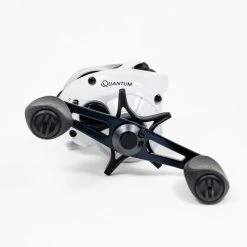 Quantum 2020 Accurist Baitcasting Reels