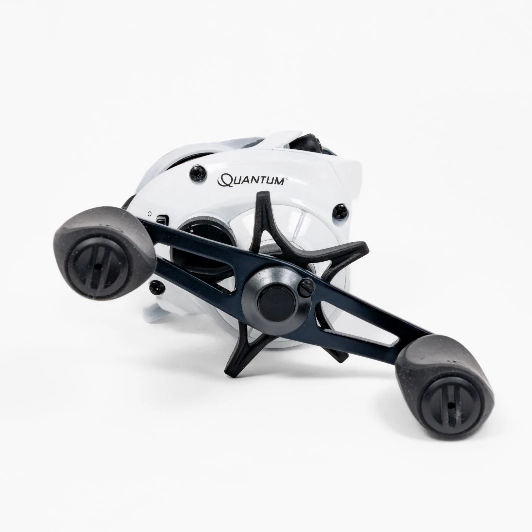 Quantum 2020 Accurist Baitcasting Reels 3 Quantum 2020 Accurist Baitcasting Reels